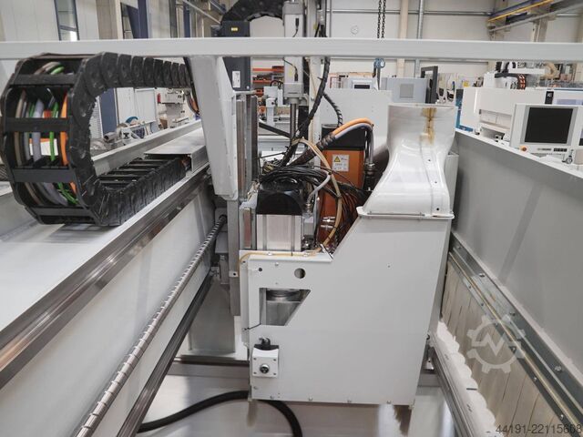 CNC 4-Achs-Bearbeitungszentrum Holz-Her Promaster 7018
