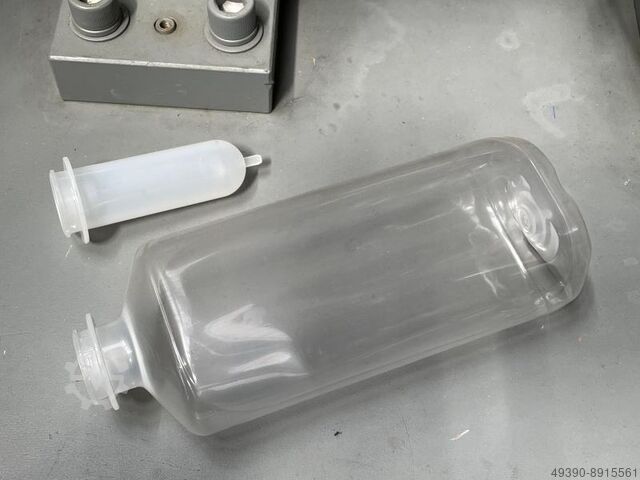 ISBM Line = Injection stretch blow moulding; Streckblasmaschine für Einweg-PET Flaschen, Produktions ETEK / GF-Industries Supra 800 sv 1