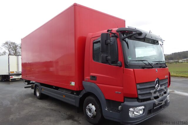 Van Mercedes-Benz 818 L