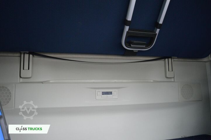 Standard tractor unit VOLVO FH 460 Globetrotter XL i-Save