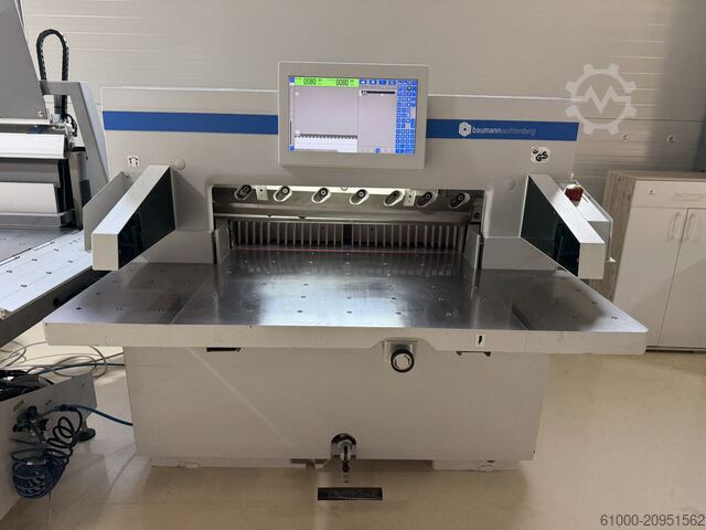 Paper cutting machine Wohlenberg 92