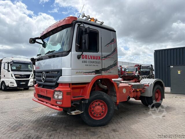 Standard tractor Mercedes-Benz Actros  2051 + 4X4 + V8 MOTOR + HYDRAULIEK + EU...