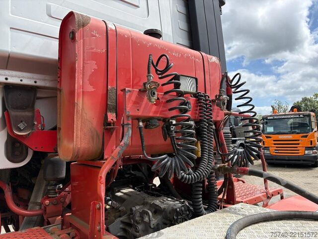 Standard tractor Mercedes-Benz Actros  2051 + 4X4 + V8 MOTOR + HYDRAULIEK + EU...