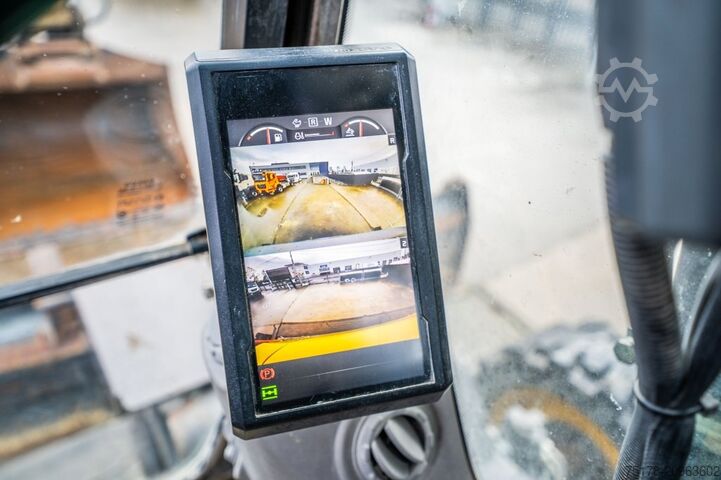 Crawler excavator VOLVO EW160E