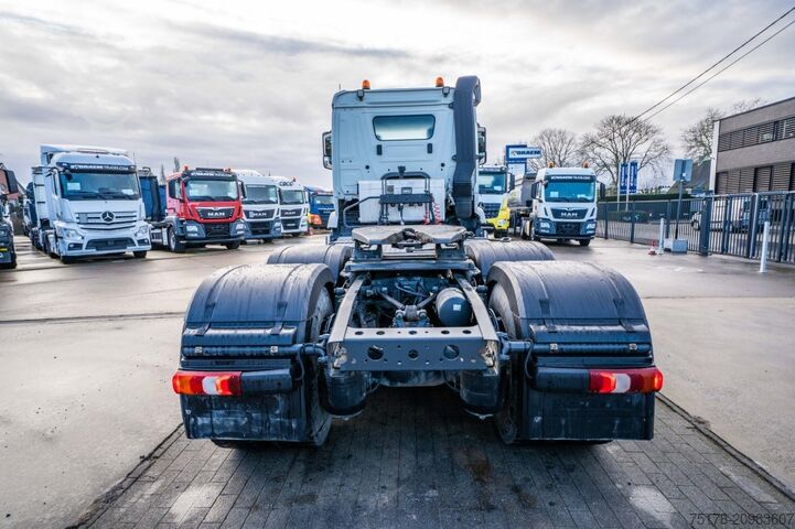 Standard tractor MERCEDES AROCS 2643 LS