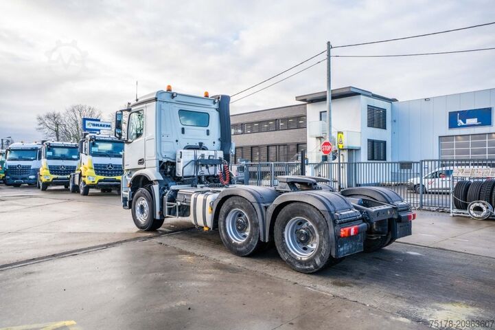 Standard tractor MERCEDES AROCS 2643 LS