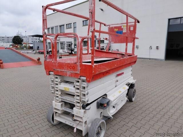 Scissor lift JLG 2646ES
