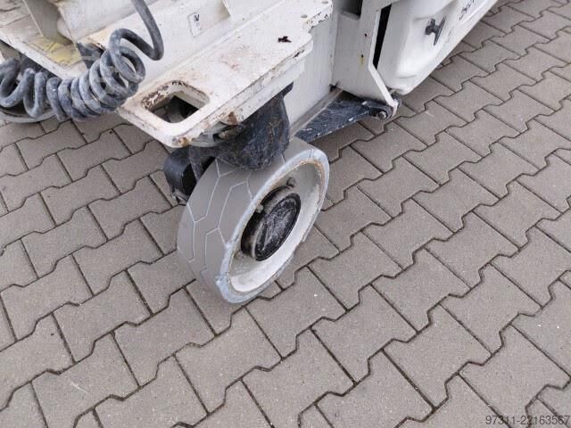 Scissor lift JLG 2646ES