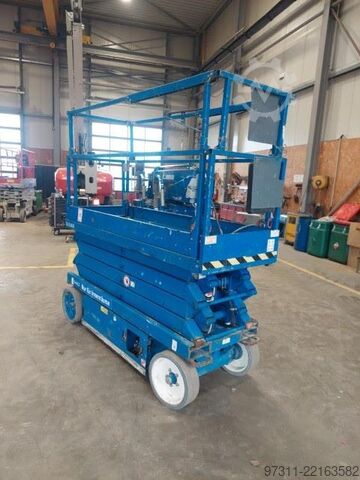 Scissor lift SkyJack SJIII 3226