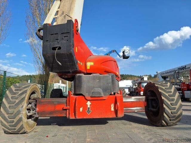 Articulated boom lift JLG 1250AJP