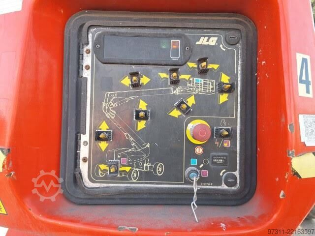 Articulated boom lift JLG 1250AJP