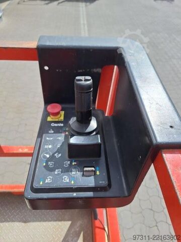 Scherenhebebühne Genie GS-4390 RT