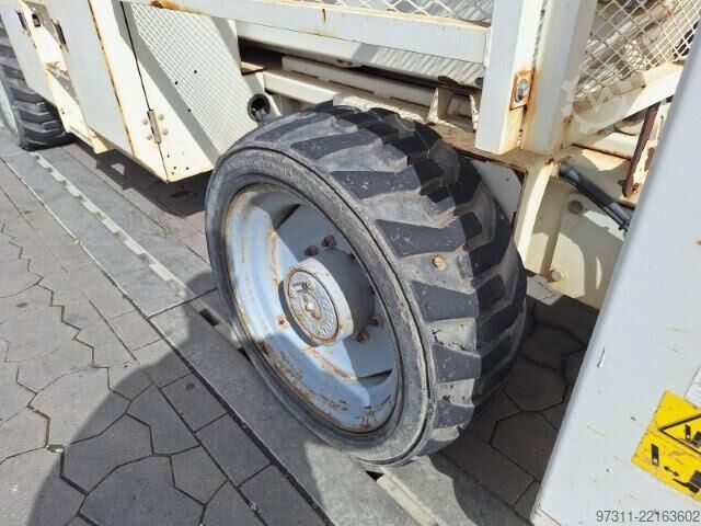 Scherenhebebühne Genie GS-4390 RT