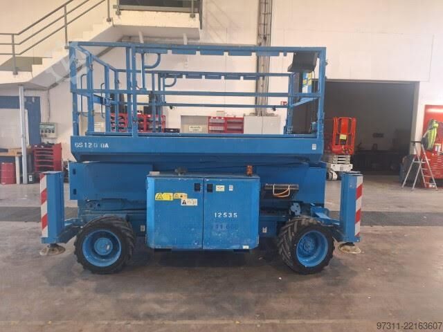 Scissor lift Genie GS-3369 RT OR