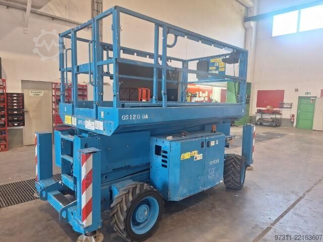 Scissor lift Genie GS-3369 RT OR
