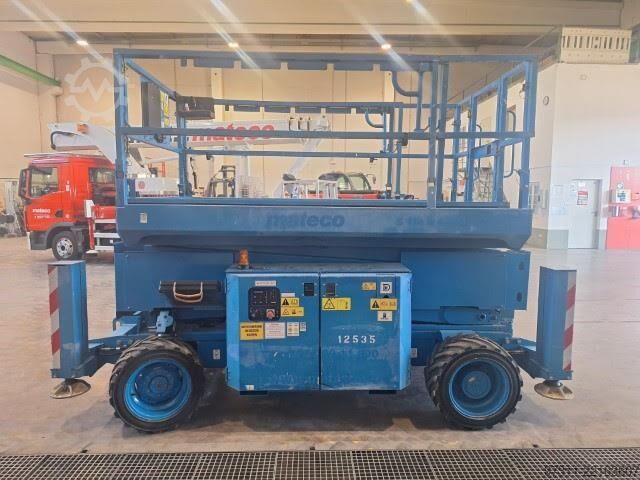 Scissor lift Genie GS-3369 RT OR