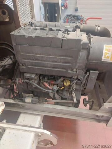 Scherenhebebühne Genie GS-4390 RT