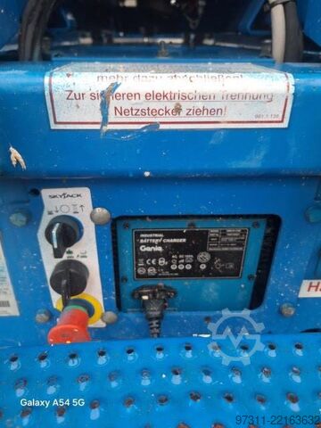 Scissor lift SkyJack SJIII 3219