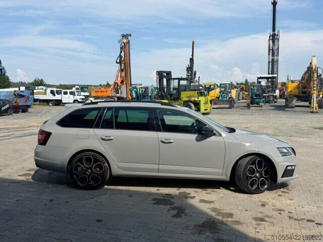 SKODA OCTAVIA RS / 4x4 / NAVI SKODA OCTAVIA RS / 4x4 / NAVI