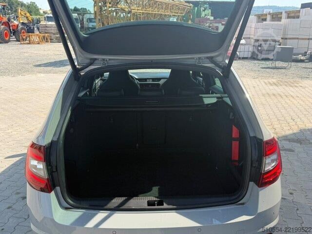 SKODA OCTAVIA RS / 4x4 / NAVI SKODA OCTAVIA RS / 4x4 / NAVI