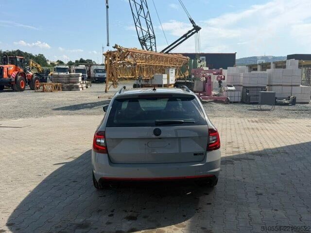 SKODA OCTAVIA RS / 4x4 / NAVI SKODA OCTAVIA RS / 4x4 / NAVI