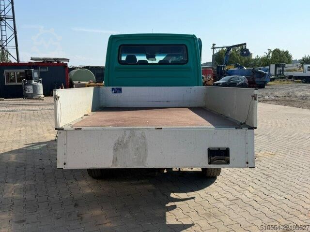 Plattformanhänger Mercedes-Benz Sprinter 216 CDI Pritsche / DoKa / Blatt/Luft
