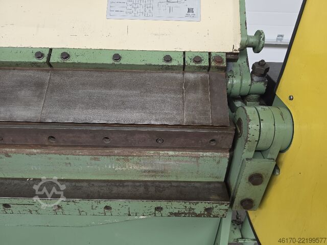 Sheet metal folder Jorg 3944