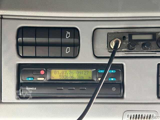 Standard tractor unit MERCEDES-BENZ MP3 1855 4x2BL Schausteller/Retarder/AHK*Slider