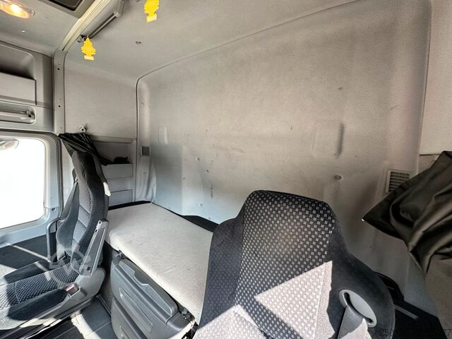 Standard tractor unit MERCEDES-BENZ MP3 1855 4x2BL Schausteller/Retarder/AHK*Slider
