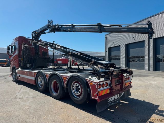 Truck mounted crane VOLVO 8x2*6 Sawo tipper / Hiab X-DUO 102 E-2