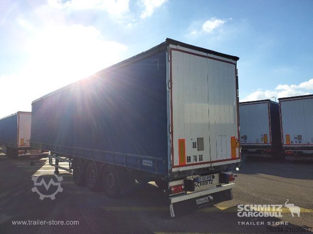 Auflieger mit Pritsche & Plane Schmitz Cargobull Semitrailer Curtainsider Standard
