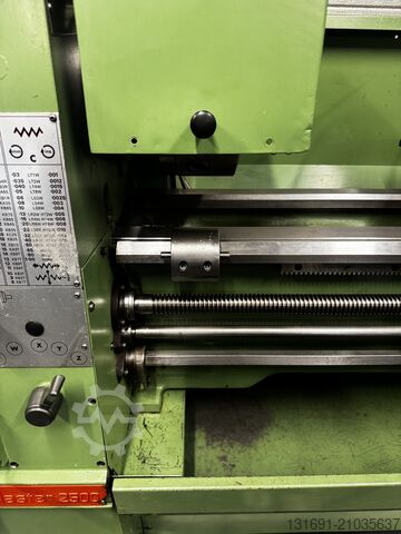  Colchester Master 2500