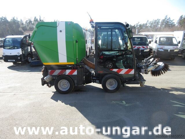 Sweeper Holder X40 / X45 Baujahr 2017 Knicklenkung Kehr