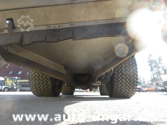 Sweeper Holder X40 / X45 Baujahr 2017 Knicklenkung Kehr