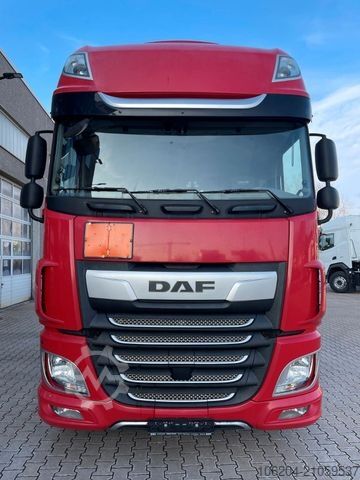 Standard SZM DAF XF 530 FT