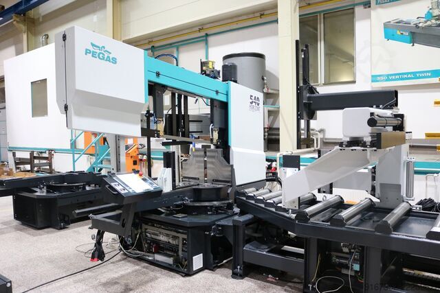 Bandsäge für Metall mit Manipulationslinie PEGAS-GONDA 540 Horizont X-CNC - cutting line XY