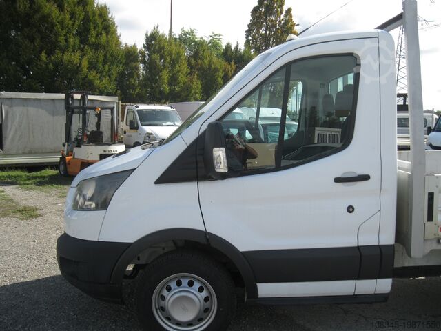 Box van Ford Transit 100