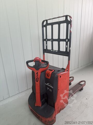 Niederhubwagen Linde T18 mit wenig Stunden