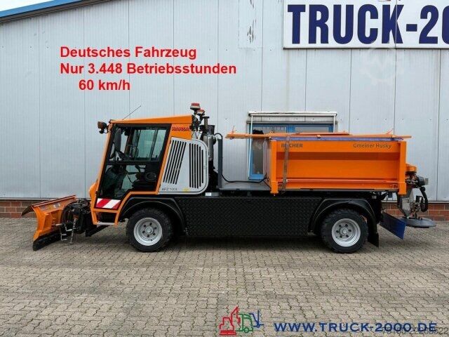 High top van Hansa Hansa AZP 1003L Winterdienst-Streuer + Schild