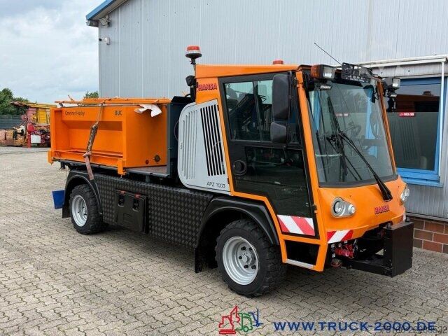 High top van Hansa Hansa AZP 1003L Winterdienst-Streuer + Schild