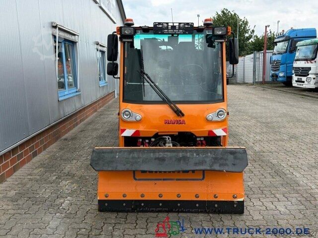 High top van Multicar Hansa AZP 1003L Winter + Streuer + Schild
