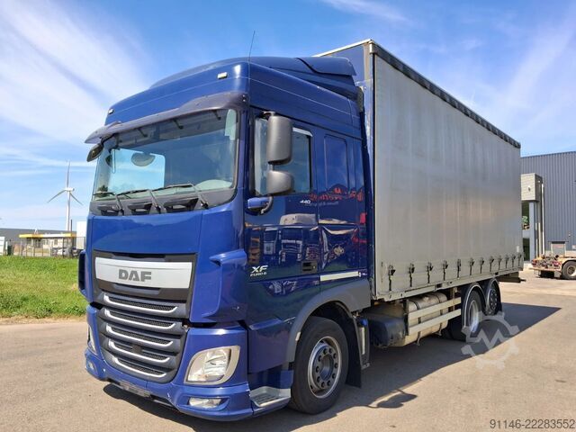 Schiebeplane DAF XF 440 Euro 6A * 6x2 * 2 x Bed * Airco *
