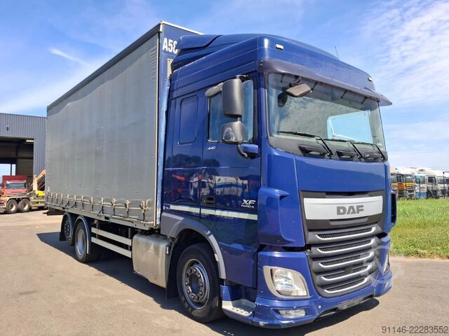 Schiebeplane DAF XF 440 Euro 6A * 6x2 * 2 x Bed * Airco *