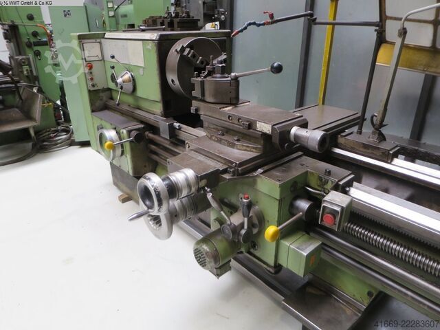 Leit- und Zugspindeldrehmaschine VDF Boehringer M 670