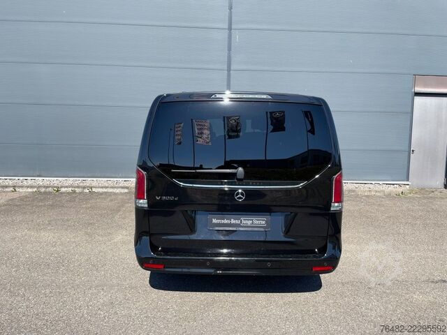 Minibus MERCEDES-BENZ V 300 d AVANTGARDE/EXTRALANG/MBUX/NAVI/ELEKT.TÜR