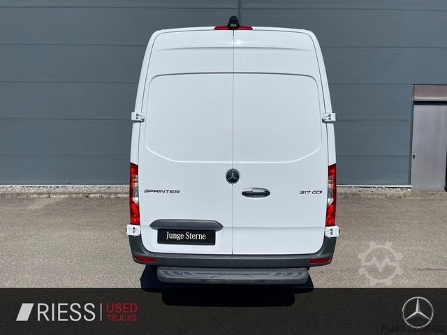 Minibus MERCEDES-BENZ Sprinter 317 CDI KA/PRO/L2H2/3665/MBUX/KLIMA/KAM