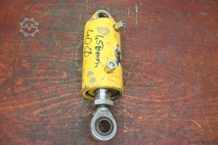 Hydraulic cylinder unbekannt Hub 45 mm
