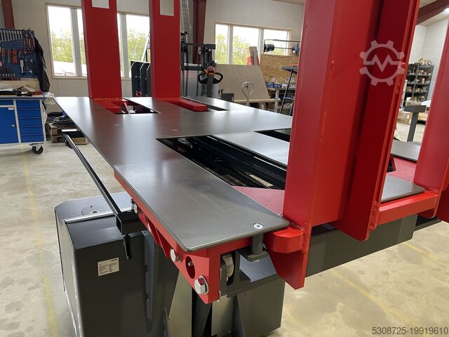 Mobile Pallet Turner Samzon MPT2000-15