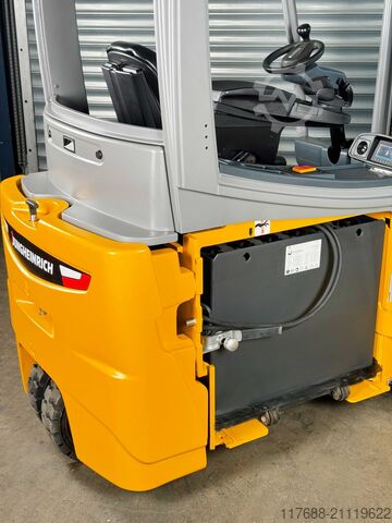Elektro 4-Rad Jungheinrich EFG 218k - Service Neu - Batterie 80% - Garantie