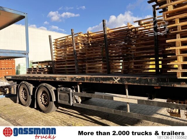 Auflieger mit Pritsche & Plane Schwarzmüller Schwarzmüller 2-A-Plateauauflieger,